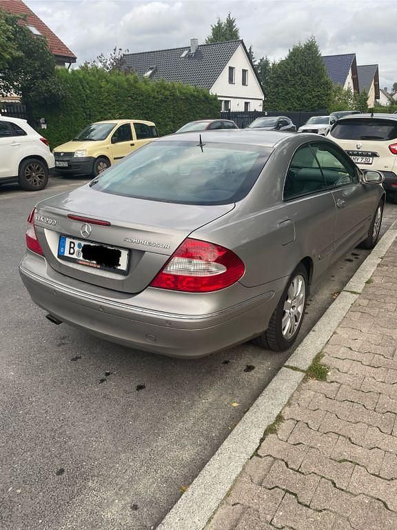 Gebraucht Mercedes CLK200 Avantgarde 184 PS (135 kW) 2007 Silber Coupé