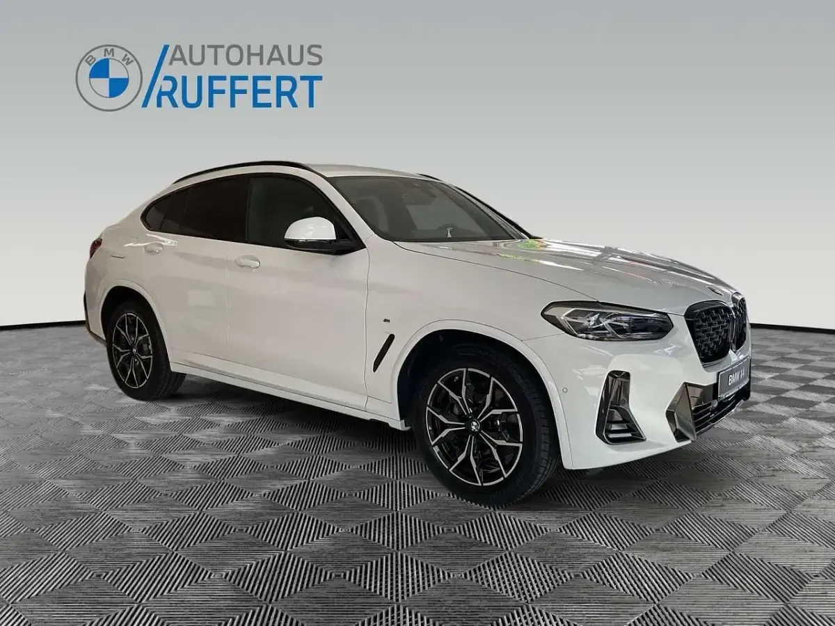 Neu BMW X4 M Sport 245 PS (180 kW) 2025 Alpinweiss iii SUV