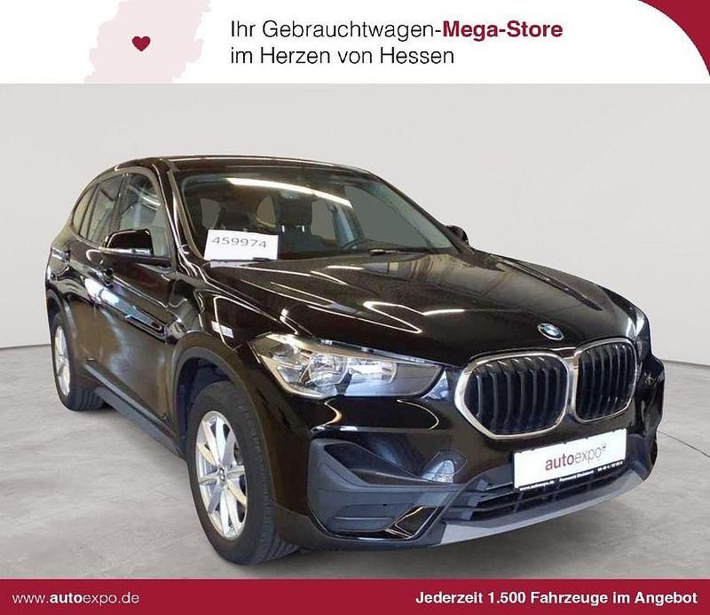 Schwarz uni Gebraucht 2022 BMW X1 Performance SUV | 24.990 € (Guter Preis) - Bild 1/4