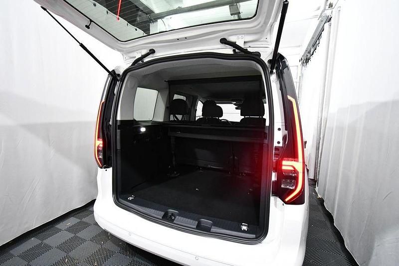 Neu VW Caddy Life 122 PS (89 kW) 2025 Weiß Van / Kleinbus