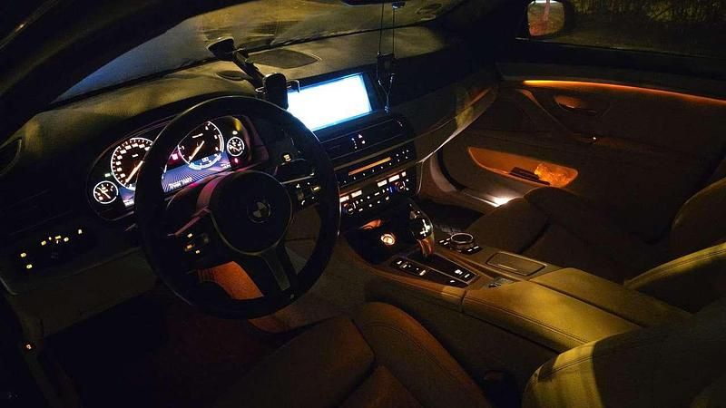 Gebraucht BMW 525 M Sport 218 PS (160 kW) 2015 Blau Kombi