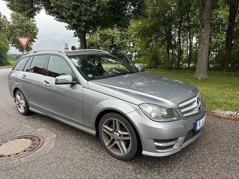 Silber Gebraucht 2012 Mercedes C220 Kombi | 7.199 € (Guter Preis) - Bild 1/4