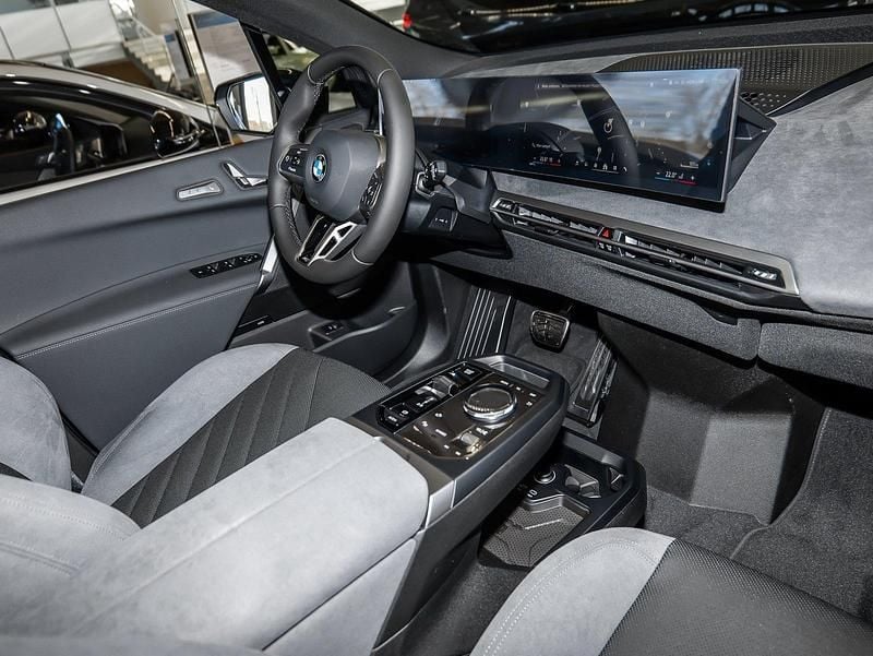 Neu BMW iX M Sport 300 kW (408 PS) 2025 Schwarz SUV