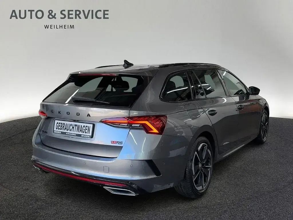 Gebraucht Skoda Octavia RS 200 PS (147 kW) 2024 Graphitegrau metallic Kombi