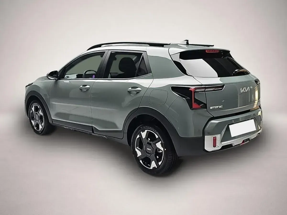 Neu Kia Stonic Vision 101 PS (74 kW) 2026 Manufacturer SUV