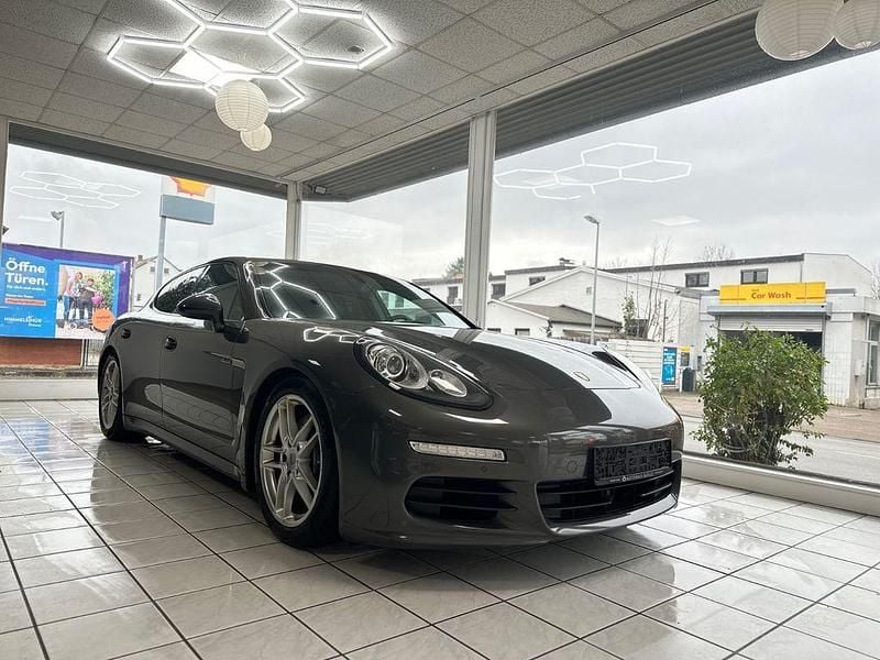 Gebraucht Porsche Panamera 300 PS (220 kW) 2015 Grau Limousine