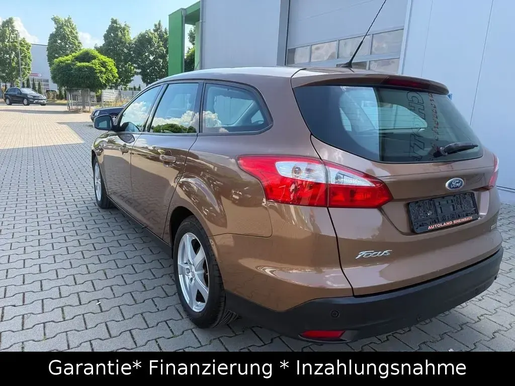 Gebraucht Ford Focus SYNC Edition 101 PS (74 kW) 2014 Braun Limousine