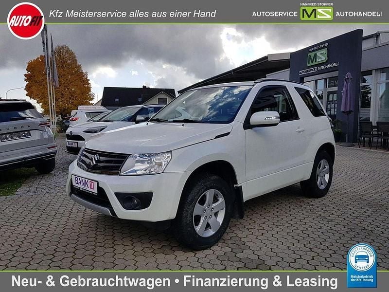 Weiß Gebraucht 2014 Suzuki Grand Vitara City SUV | 11.900 € (Fairer Preis) - Bild 1/4