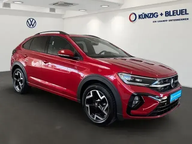 Gebraucht VW Taigo R-line 150 PS (110 kW) 2025 Kings red metallic SUV