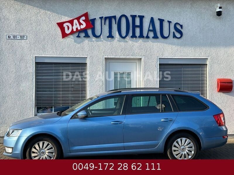 Blau Gebraucht 2016 Skoda Octavia Ambition Kombi | 9.999 € (Fairer Preis) - Bild 1/4