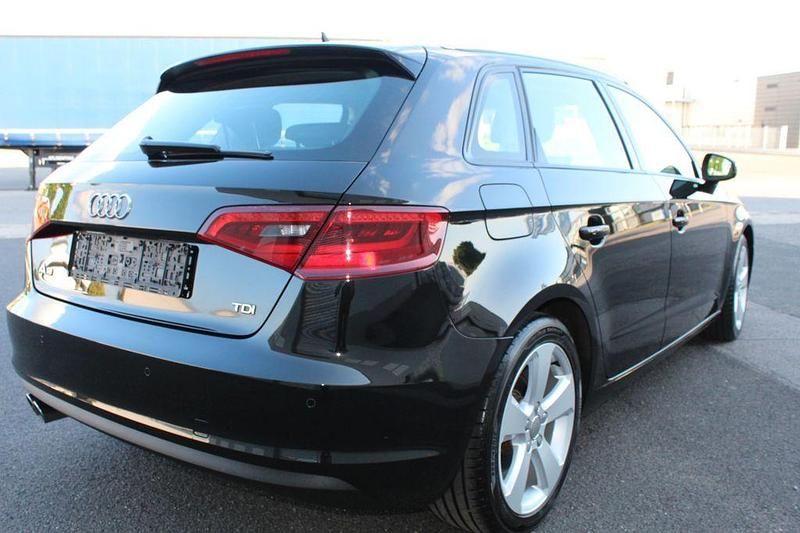 Gebraucht Audi A3 Ambition 150 PS (110 kW) 2014 Schwarz Limousine