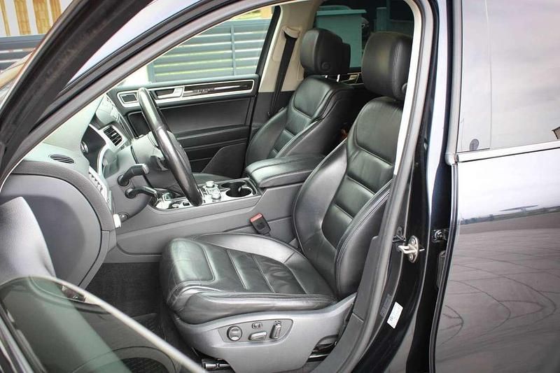 Gebraucht VW Touareg 340 PS (250 kW) 2015 Blau SUV