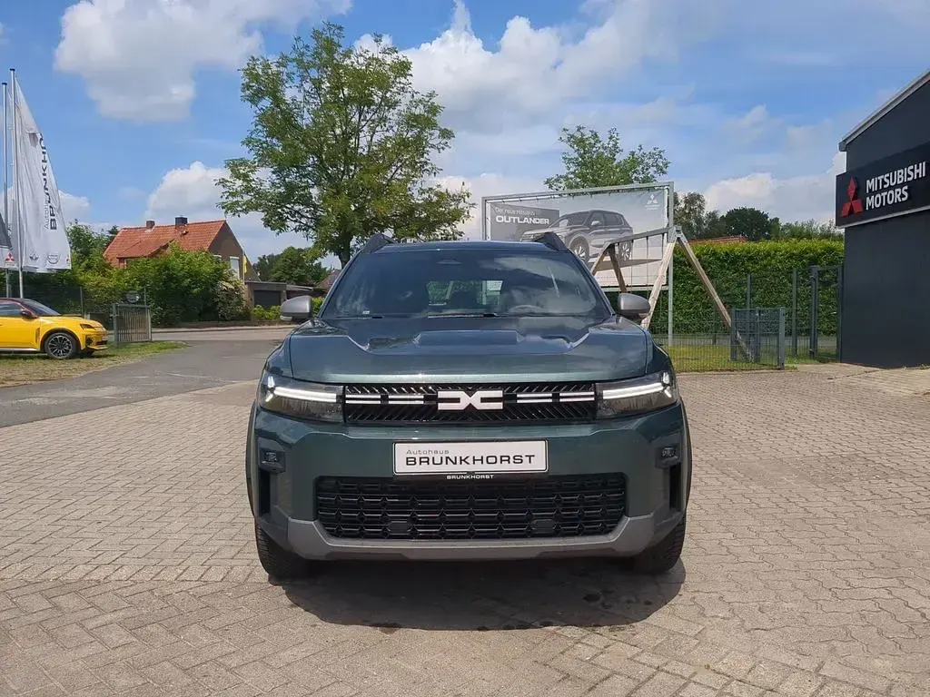 Neu Dacia Bigster Expression 154 PS (113 kW) 2026 Zedergrün SUV