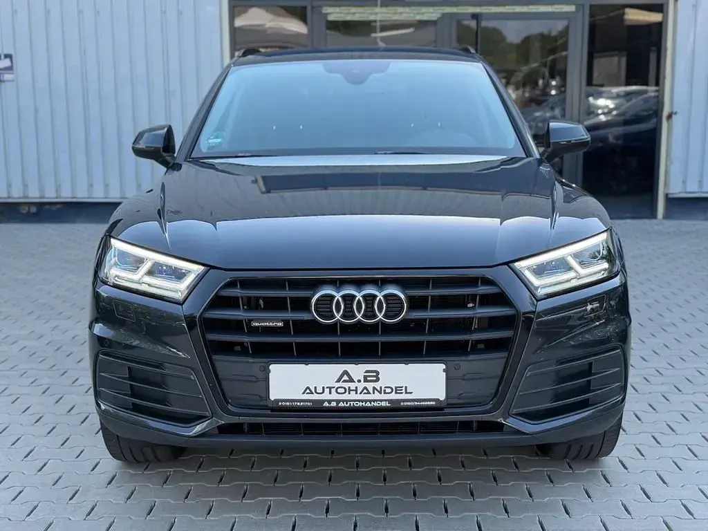 Gebraucht Audi Q5 Sport 190 PS (139 kW) 2018 Grau SUV