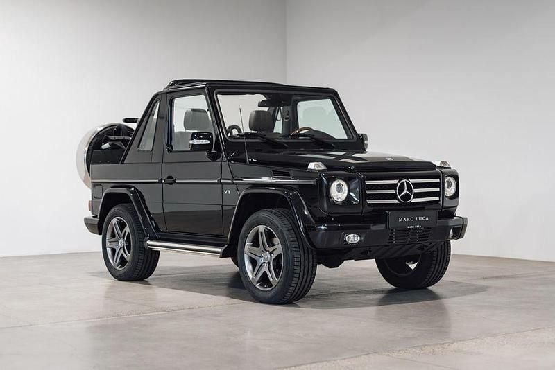 Obsidianschwarz metallic Gebraucht 2011 Mercedes G500 SUV | 285.900 € - Bild 1/4