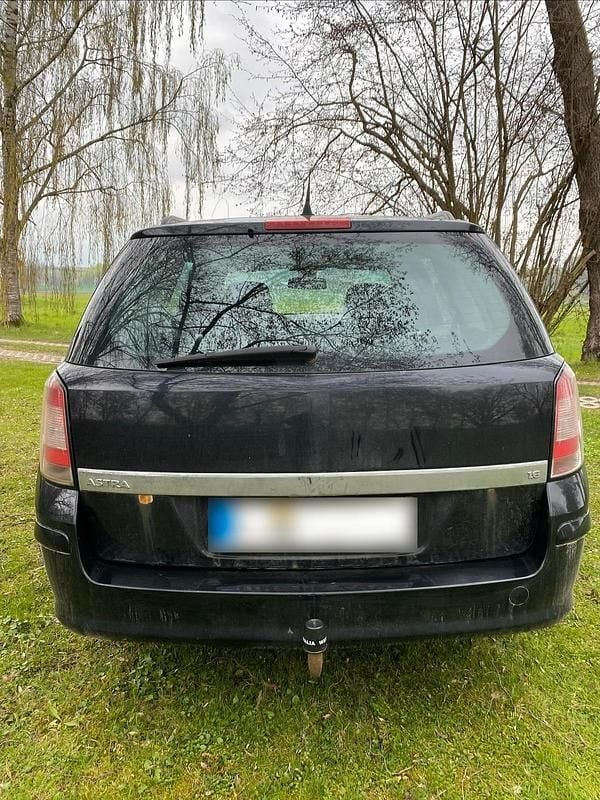 Gebraucht Opel Astra 115 PS (84 kW) 2008 Schwarz Kombi
