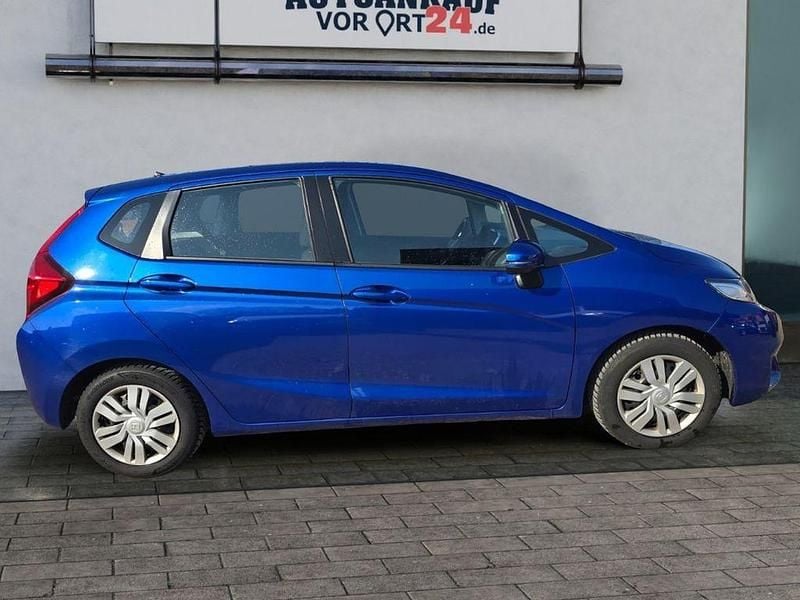 Gebraucht Honda Jazz Trend 102 PS (75 kW) 2017 Brilliant sporty bl (blau) Kleinwagen