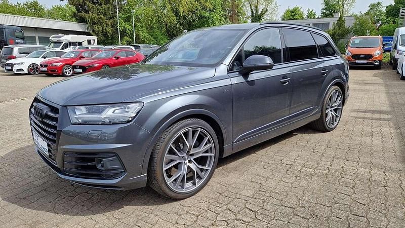 Daytonagrau perleffekt Gebraucht 2018 Audi SQ7 SUV | 49.990 € (Etwas zu teuer) - Bild 1/4