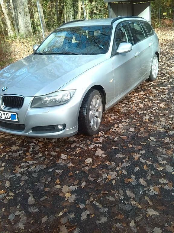 Second-hand BMW 320 184 CP (135 kW) 2012 Argintiu Break