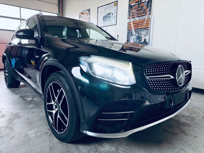 Schwarz Gebraucht 2017 Mercedes GLC43 AMG AMG SUV | 33.980 € (Fairer Preis) - Bild 1/4