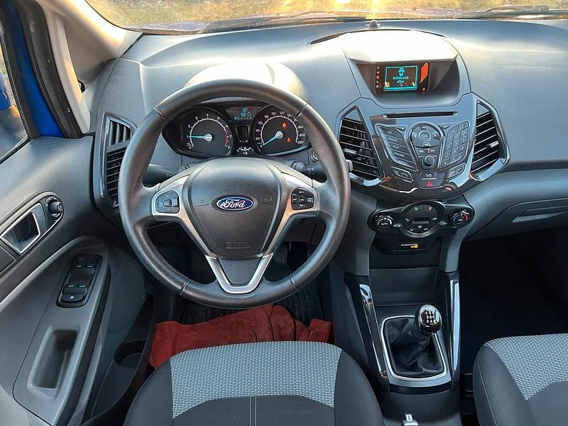 Gebraucht Ford Ecosport Titanium 125 PS (91 kW) 2014 Blau SUV