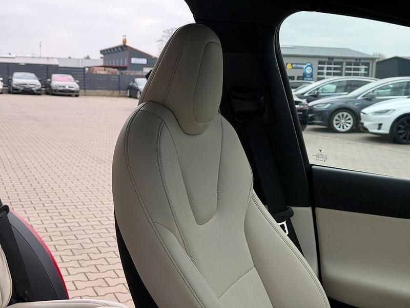 Gebraucht Tesla Model X 492 kW (670 PS) 2023 Rot SUV