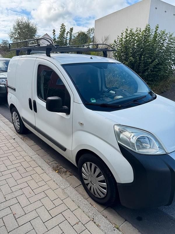 Weiß Gebraucht 2010 Fiat Fiorino Van / Kleinbus | 1.800 € - Bild 1/4