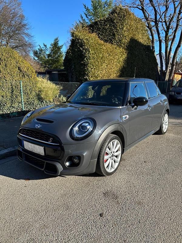 Gebraucht Mini John Cooper Works 192 PS (141 kW) 2020 Grau Kleinwagen