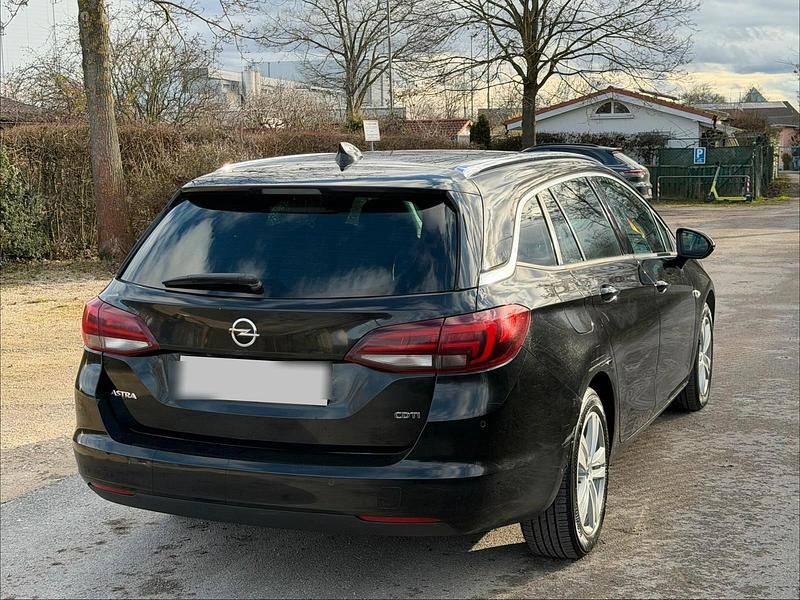 Gebraucht Opel Astra 136 PS (100 kW) 2018 Schwarz Kombi