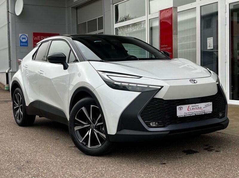 Platinum weiß Neu 2025 Toyota C-HR SUV | 40.990 € (Fairer Preis) - Bild 1/4
