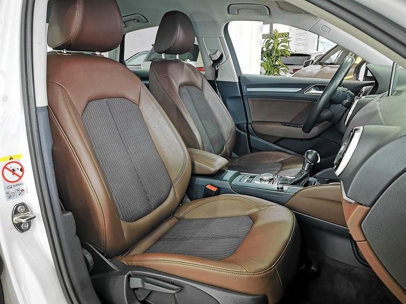 Gebraucht Audi A3 Sport 140 PS (102 kW) 2013 Weiß Limousine