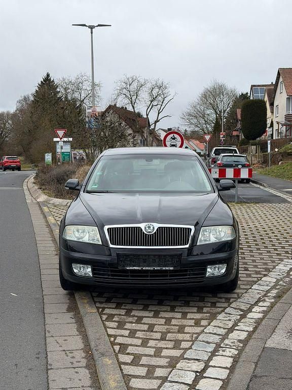 Gebraucht Skoda Octavia 105 PS (77 kW) 2004 Schwarz Limousine