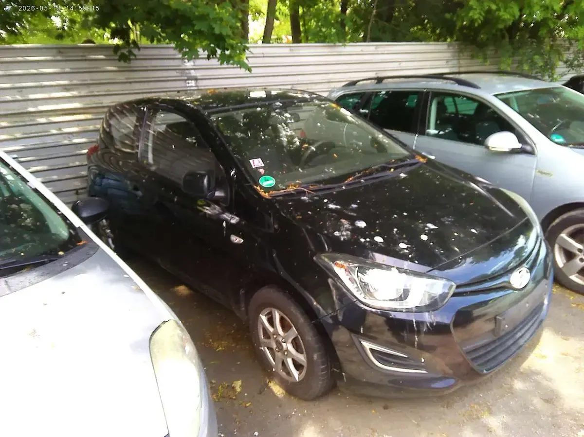Gebraucht Hyundai i20 86 PS (63 kW) 2013 Schwarz Kleinwagen