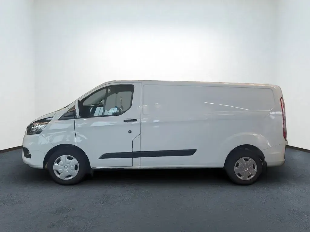 Gebraucht Ford Transit Custom 131 PS (96 kW) 2023 Weiß Van / Kleinbus