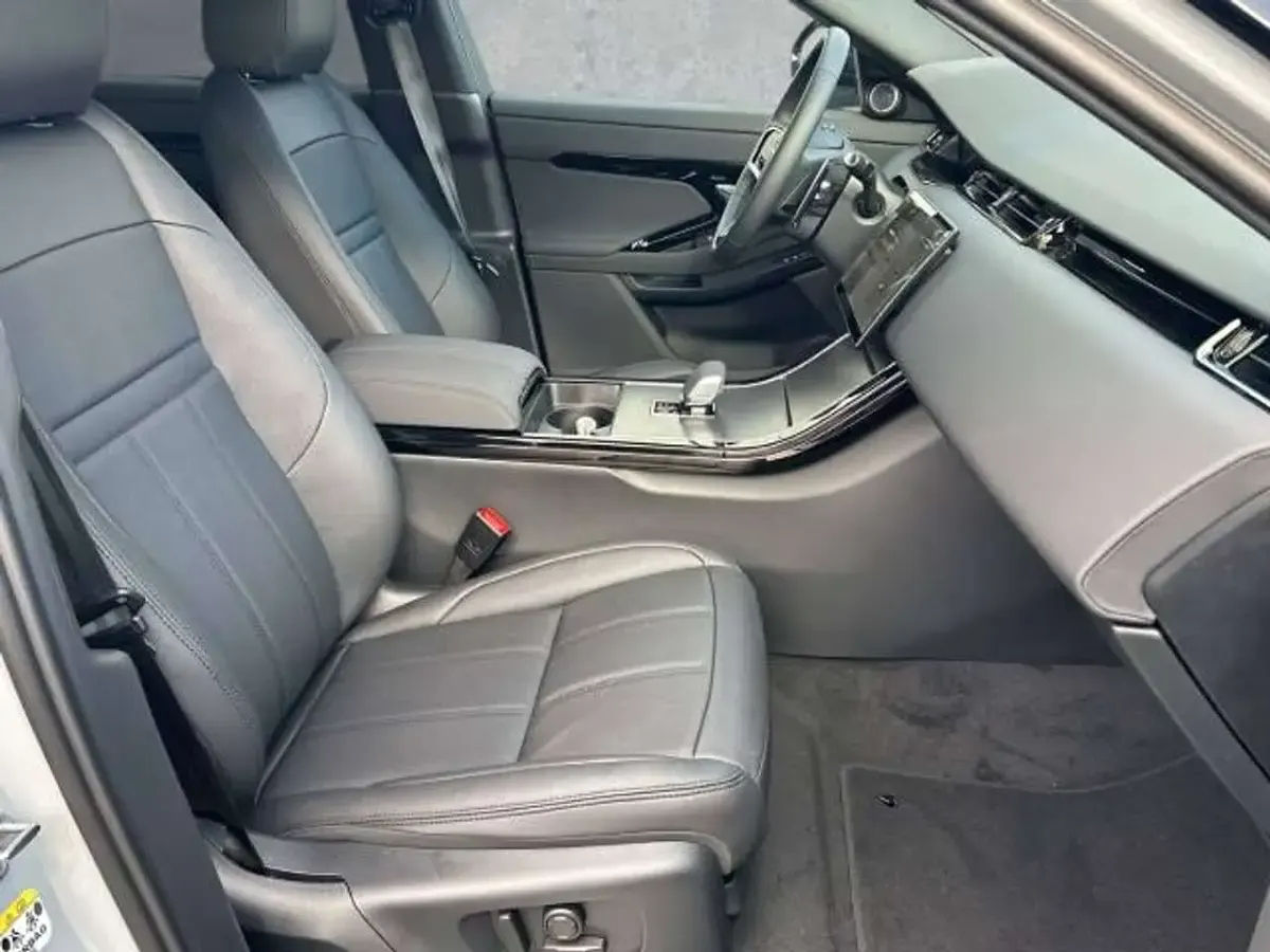 Gebraucht Land Rover Range Rover evoque SE Dynamic 204 PS (150 kW) 2025 Grau SUV