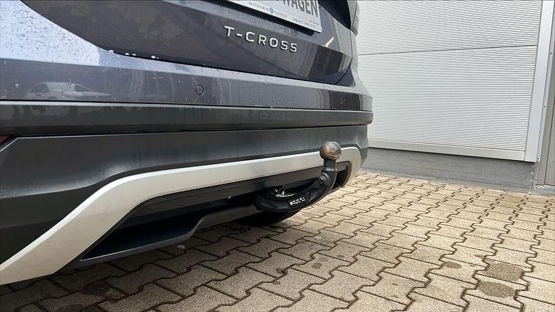 Gebraucht VW T-Cross Move 150 PS (110 kW) 2023 Grau SUV