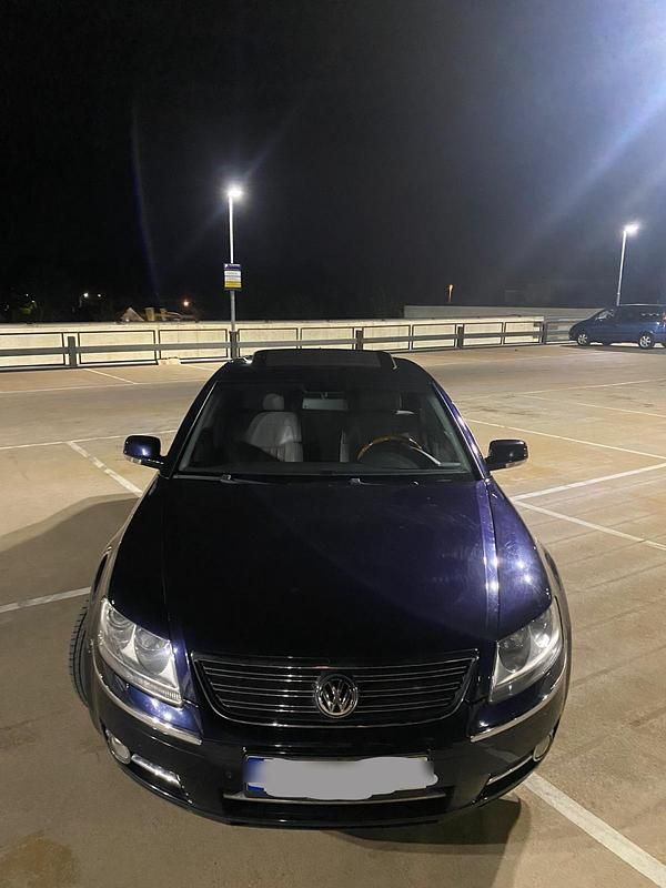 Blau Gebraucht 2008 VW Phaeton Limousine | 6.900 € (Fairer Preis) - Bild 1/4