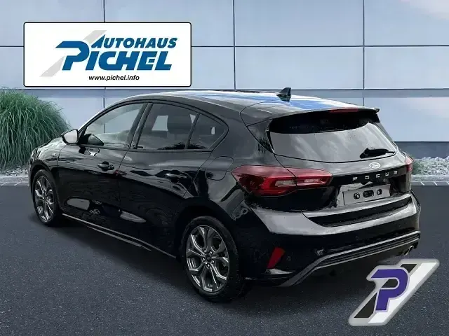 Używany Ford Focus ST-Line 92 KM (67 kW) 2024 Czarny