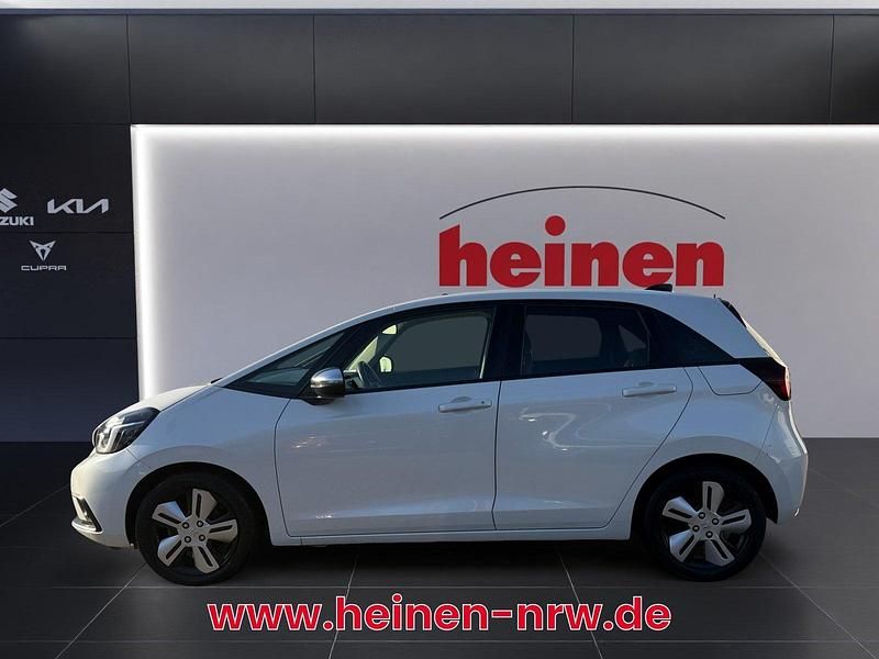 Gebraucht Honda Jazz Executive 109 PS (80 kW) 2021 Weiß Kleinwagen