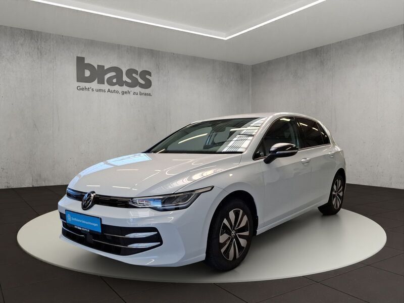 Pure white Gebraucht 2024 VW Golf VIII Life Limousine | 31.800 € (Teuer) - Bild 1/4