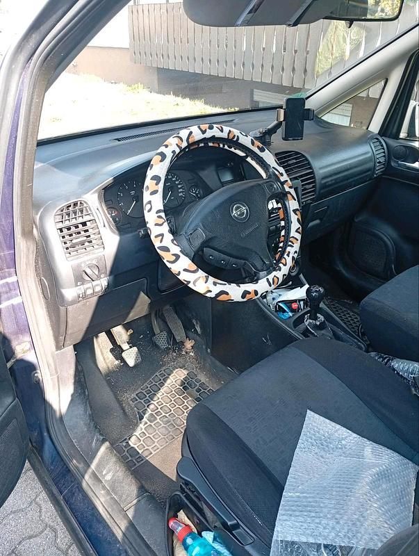 Gebraucht Opel Zafira 125 PS (91 kW) 2001 Blau Van / Kleinbus