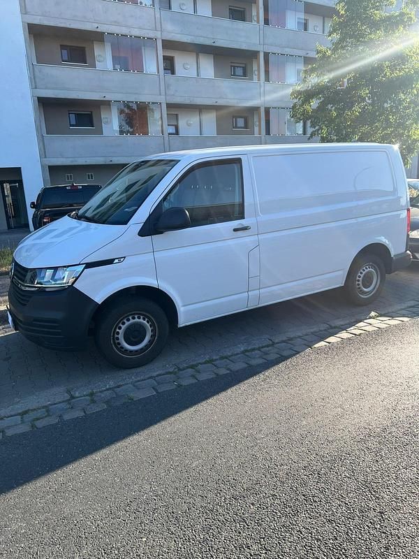 Weiß Gebraucht 2020 VW Transporter Van | 19.000 € - Bild 1/4