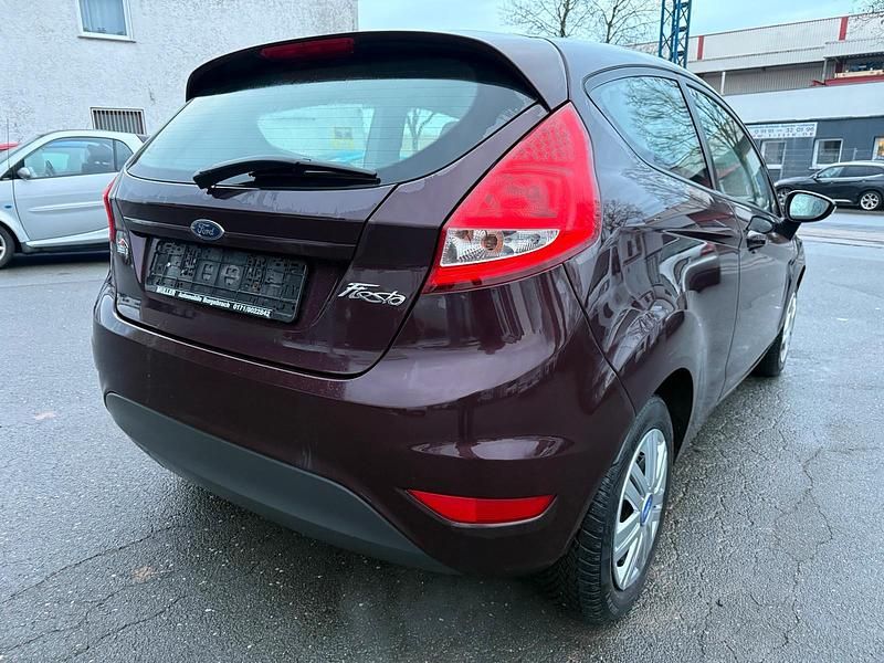 Gebraucht Ford Fiesta Trend 82 PS (60 kW) 2009 Kleinwagen