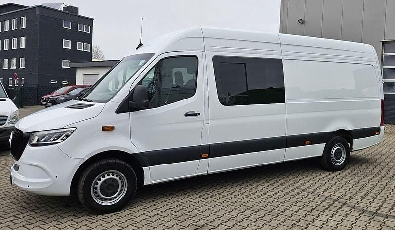 Gebraucht Mercedes Sprinter 170 PS (125 kW) 2024 Weiß Van