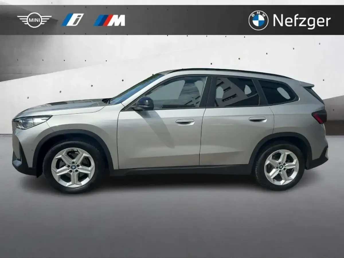 Gebraucht BMW iX1 Shadowline 150 kW (204 PS) 2024 Silber SUV