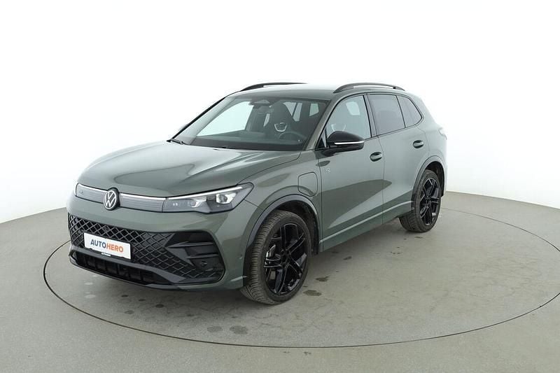 Gebraucht VW Tiguan R-line 272 PS (200 kW) 2024 SUV