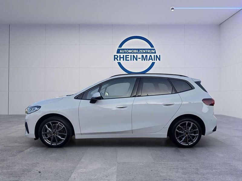 Gebraucht BMW 218 150 PS (110 kW) 2024 Alpinweiss iii Van / Kleinbus