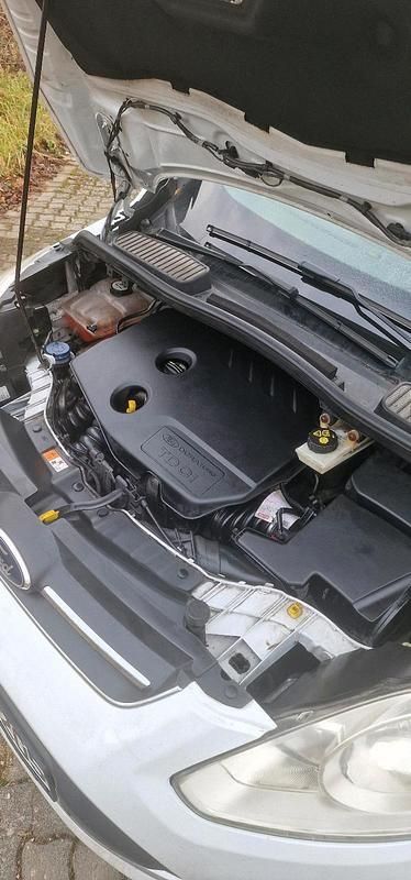 Gebraucht Ford Grand C-Max 116 PS (85 kW) 2012 Weiß Van / Kleinbus