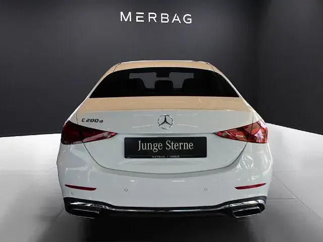 Gebraucht Mercedes C200 Premium 163 PS (119 kW) 2025 Unilack polarweiß Limousine