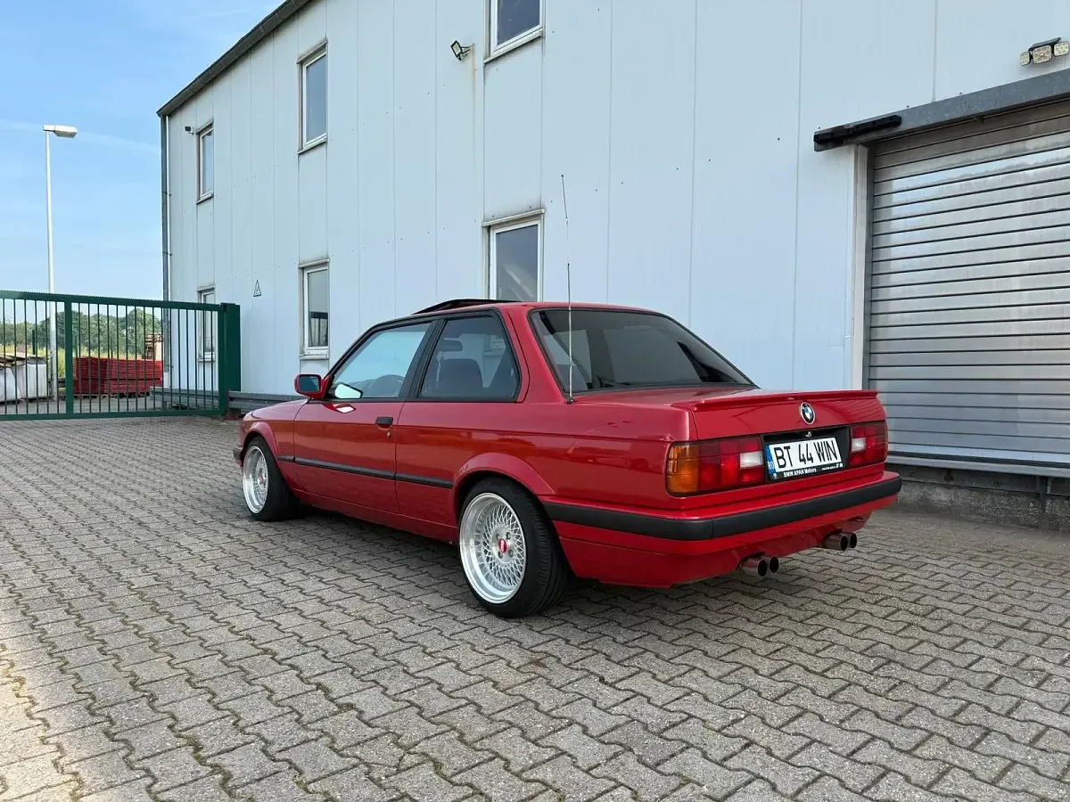 Gebraucht BMW 325 Shadowline 1990 Rot Coupé